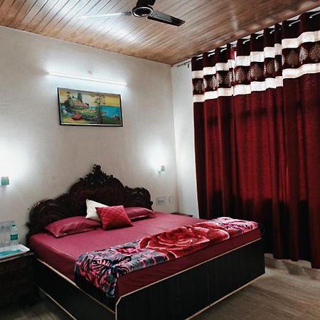 The Eminence Resort & Gym Solan Buitenkant foto