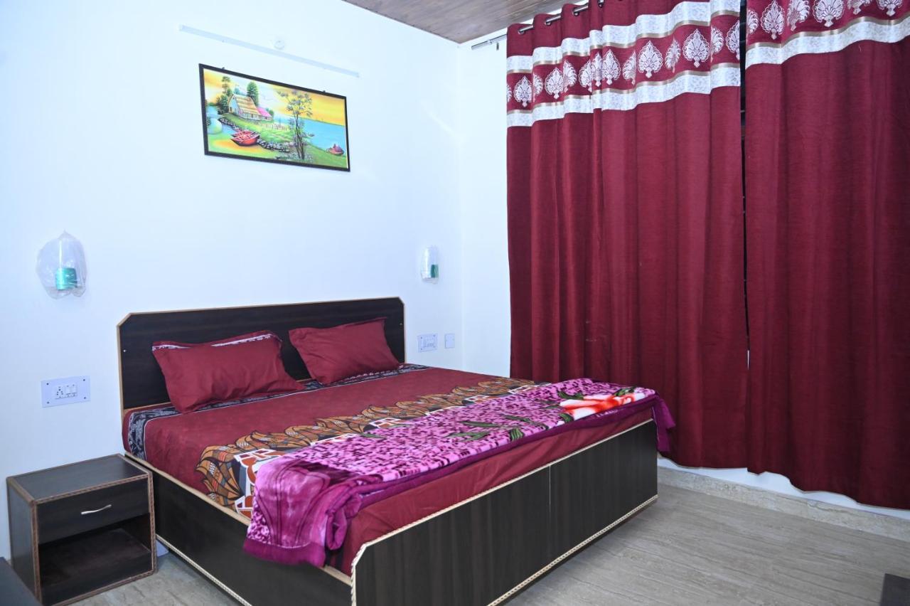 The Eminence Resort & Gym Solan Buitenkant foto