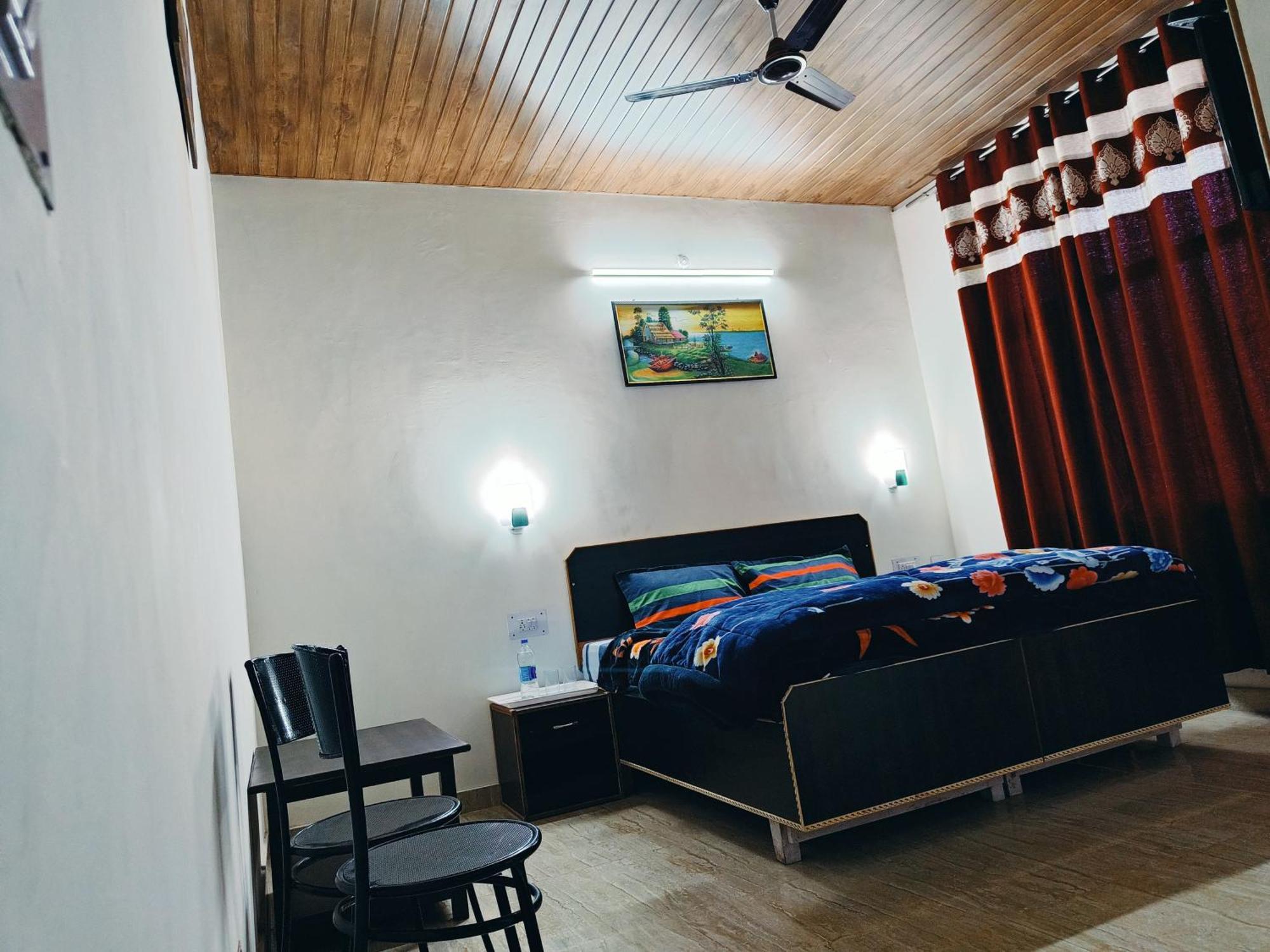 The Eminence Resort & Gym Solan Buitenkant foto